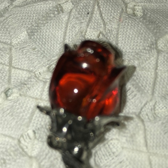 amber flower pin - Picture 8 of 8